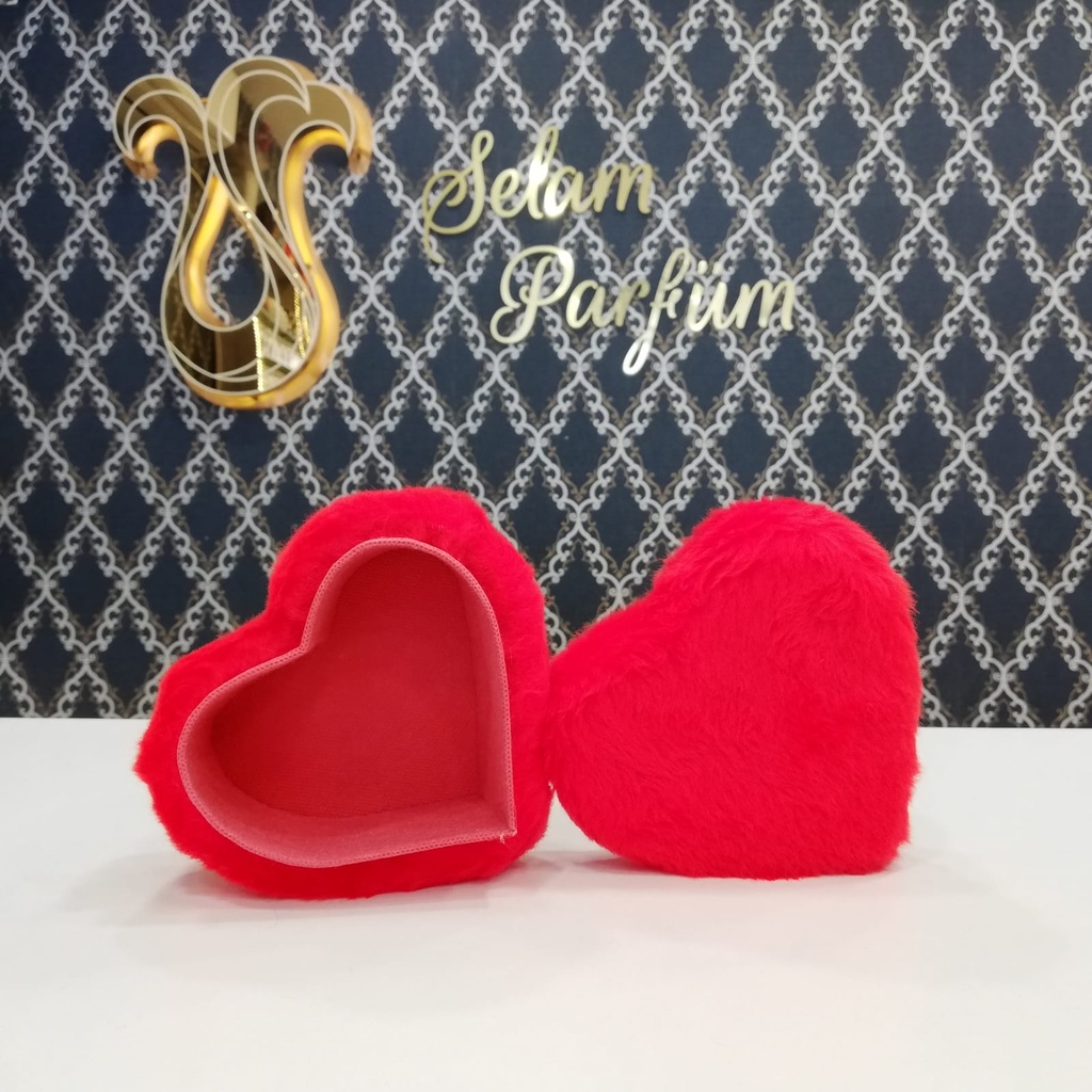 علبة قلب فرو